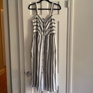Zara Midi dress - M